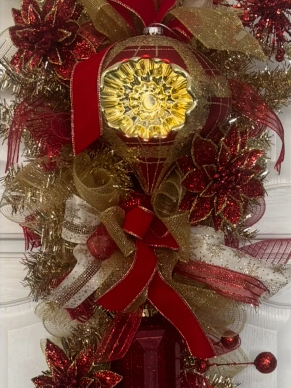 Red and Gold Holiday Door Swag - Festive Christmas Décor with Gems and Glitz